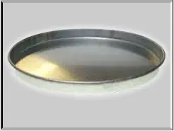         Low profile fluid drain pan for Forklifts